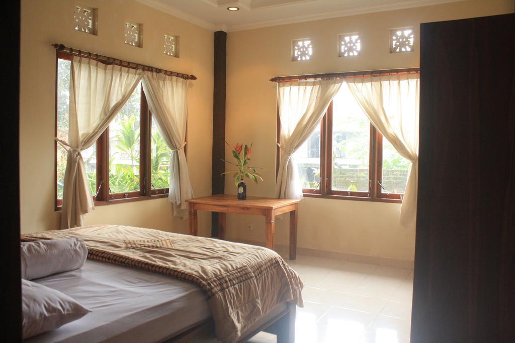 Pondok Loris Guest House Убуд Стая снимка